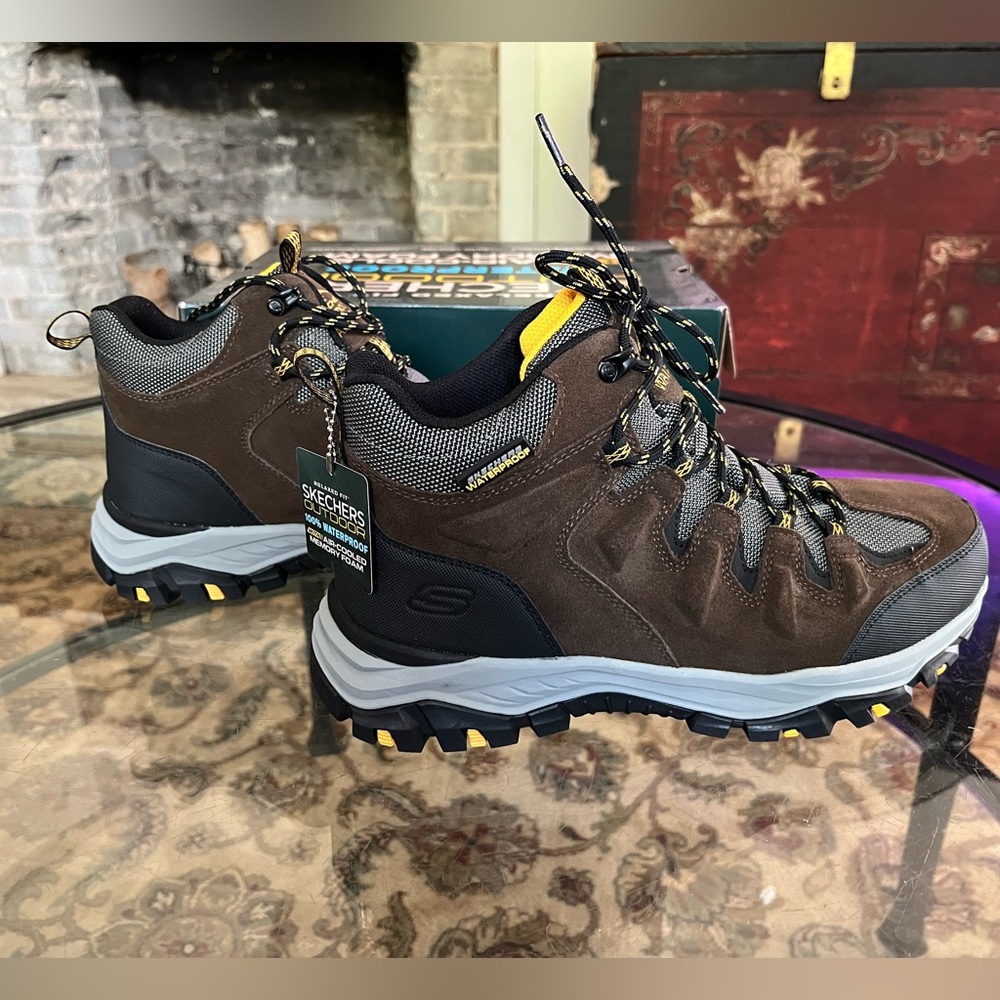 Brand New Sketchers - Rickter Branson Hiking Shoe